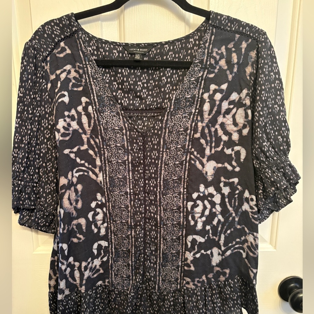 Lucky Brand Batik Border Printed Top. Navy, light blue/ grey. Size L